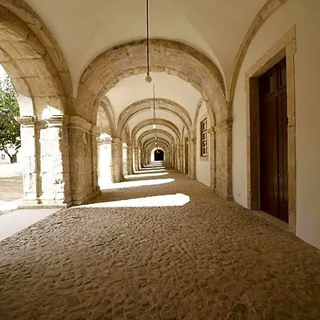 Montebelo Mosteiro De Alcobaca Historic